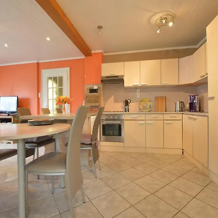Retreat Near Forest, Cleaning Included *